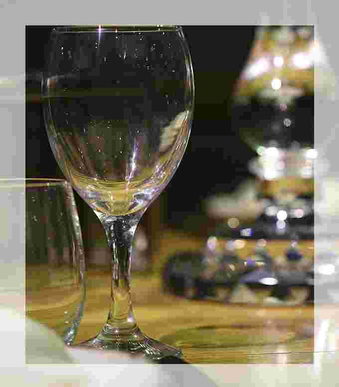 מבר המשקאות